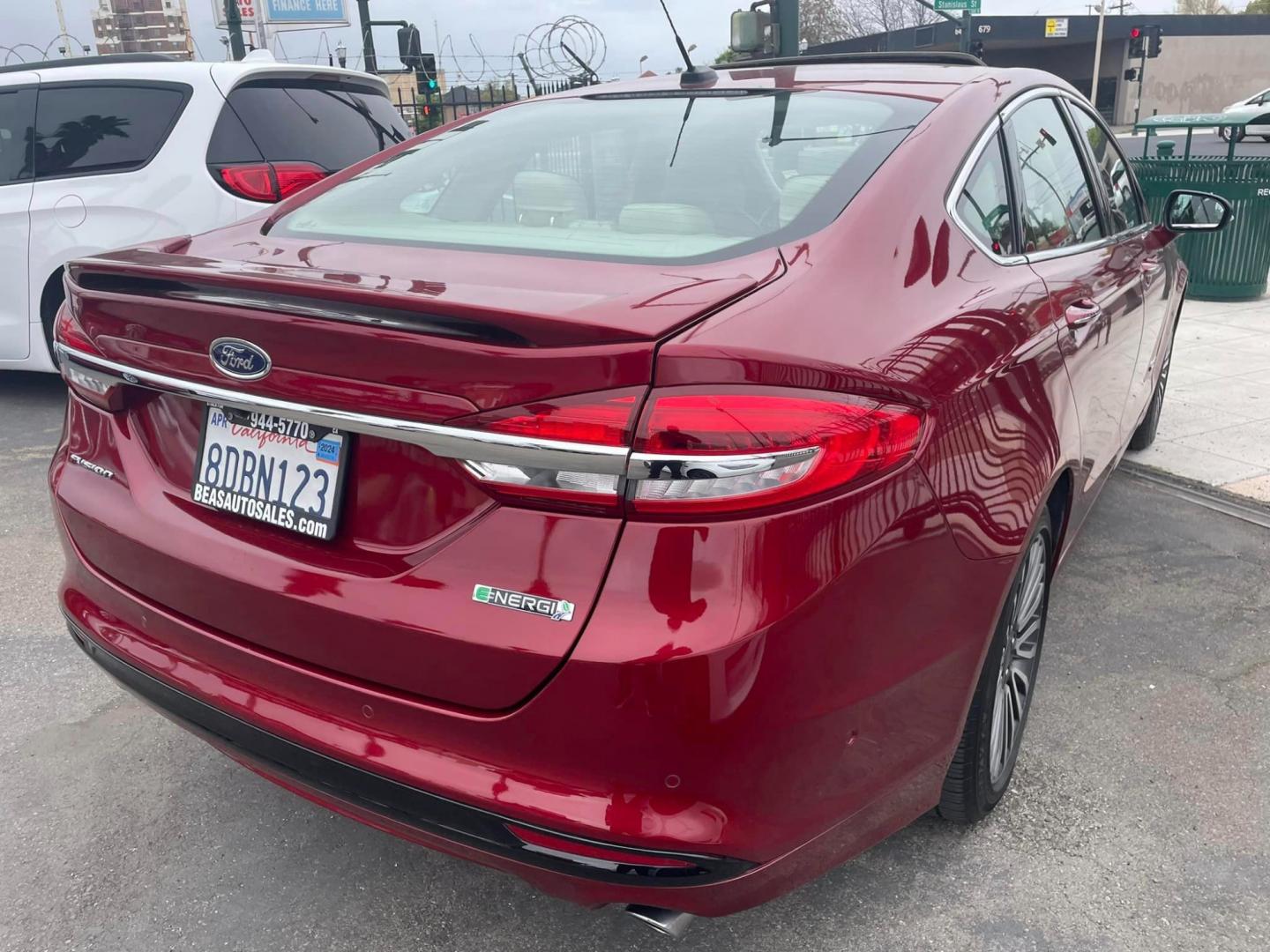 2018 RED /White Gold Ford Fusion Energi (3FA6P0SU8JR) , located at 744 E Miner Ave, Stockton, CA, 95202, (209) 944-5770, 37.956863, -121.282082 - PLUS TAXES AND FEES - Photo#11